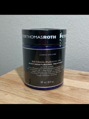 Peter Thomas Roth Retinol Fusion PM Body Moisturizing Treatment 591 ml/20 fl oz
